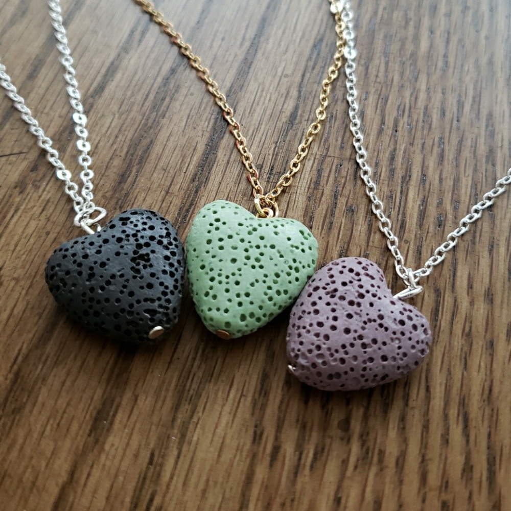 🔥3/$10 Lava rock heart necklace - Picture 2 of 7